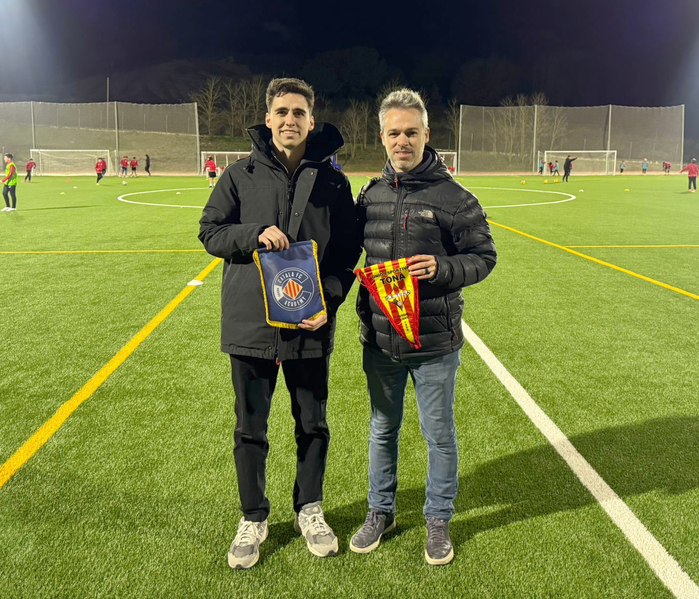 El Tona tanca una col·laboració amb una acadèmia d’Amèrica